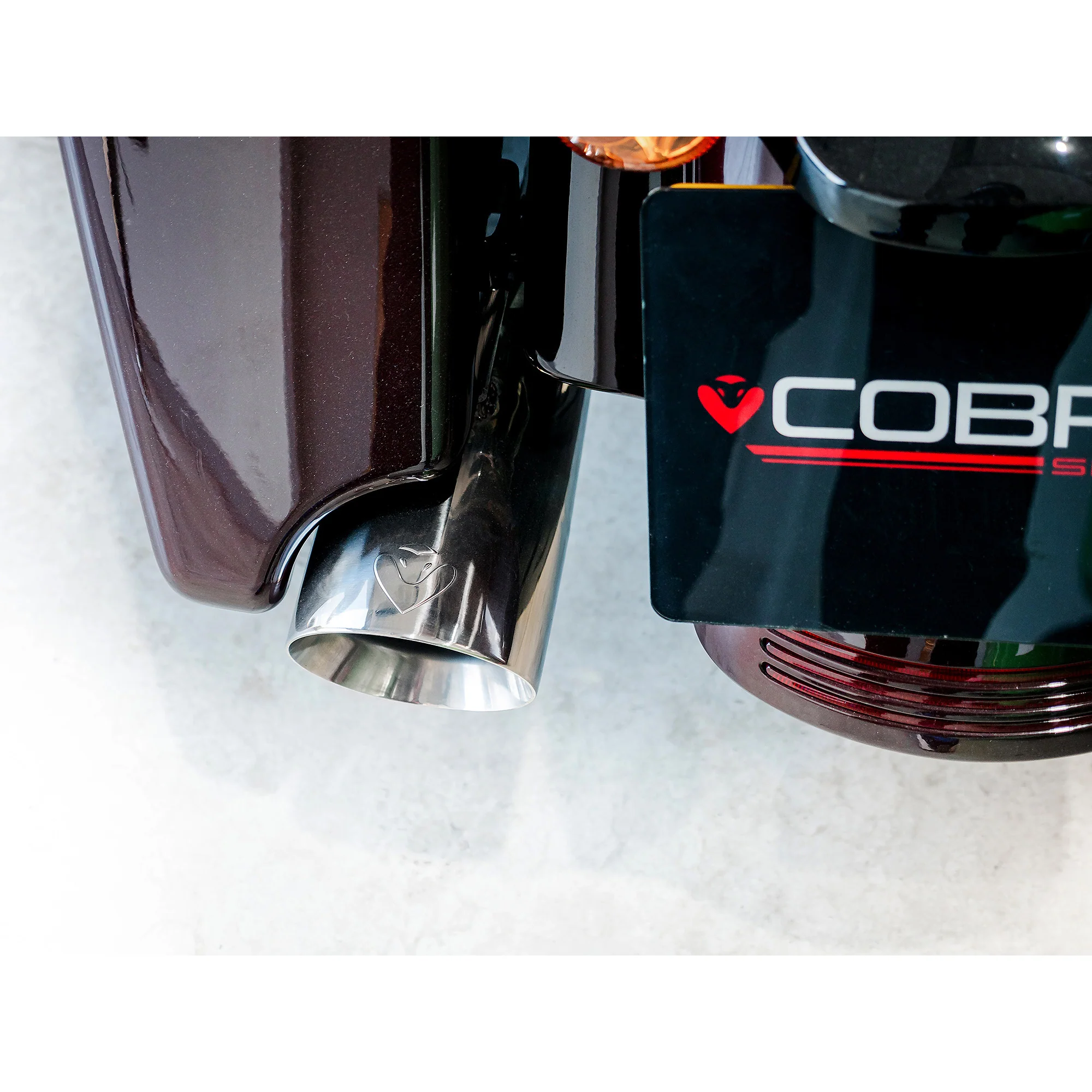 Harley-Davidson Touring Slash Cut Performance Slip-on Tailpipes - Image 5