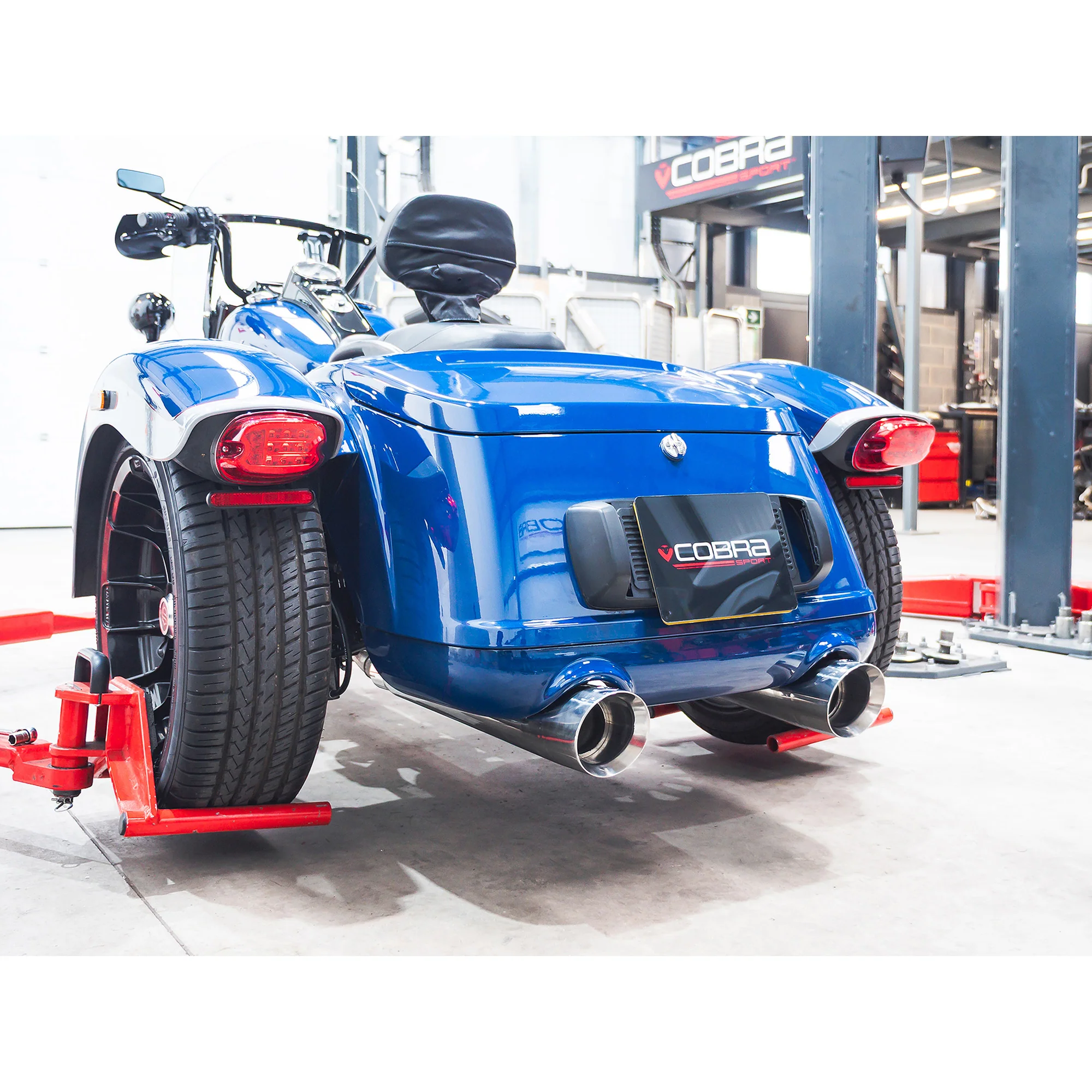 Harley-Davidson Trike Slash Cut Performance Slip-on Tailpipes - Image 9
